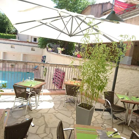 Lou Cigaloun Hotel 3*